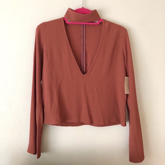 Flynn Skye Tops - Flynn Skye brown/rose open neck collar top